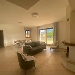La Villa